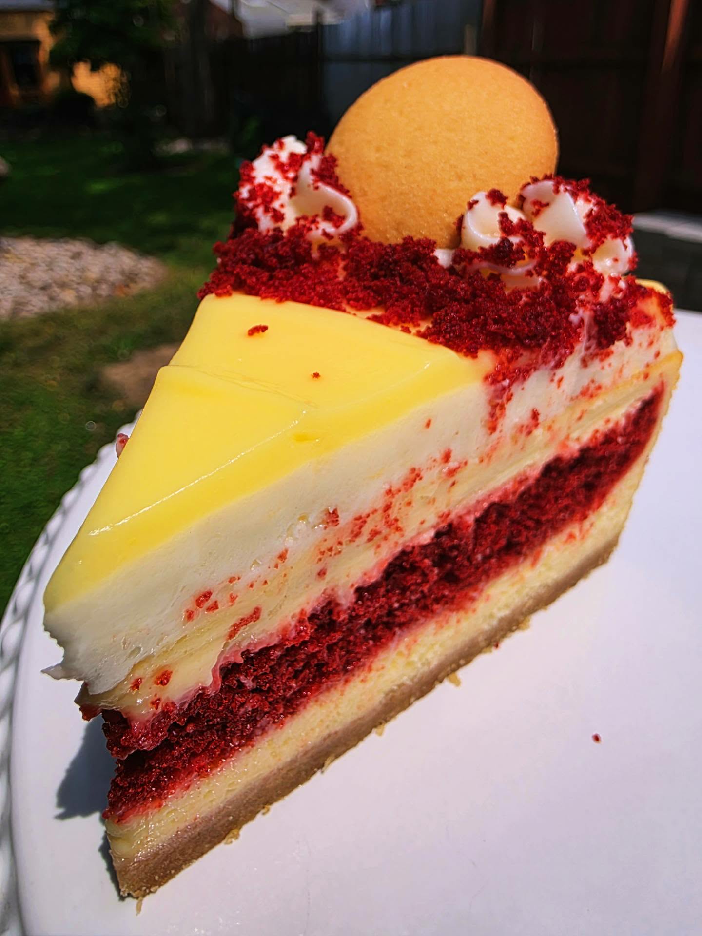 Red-Velvet-Ban-Pudding-Cheesecake